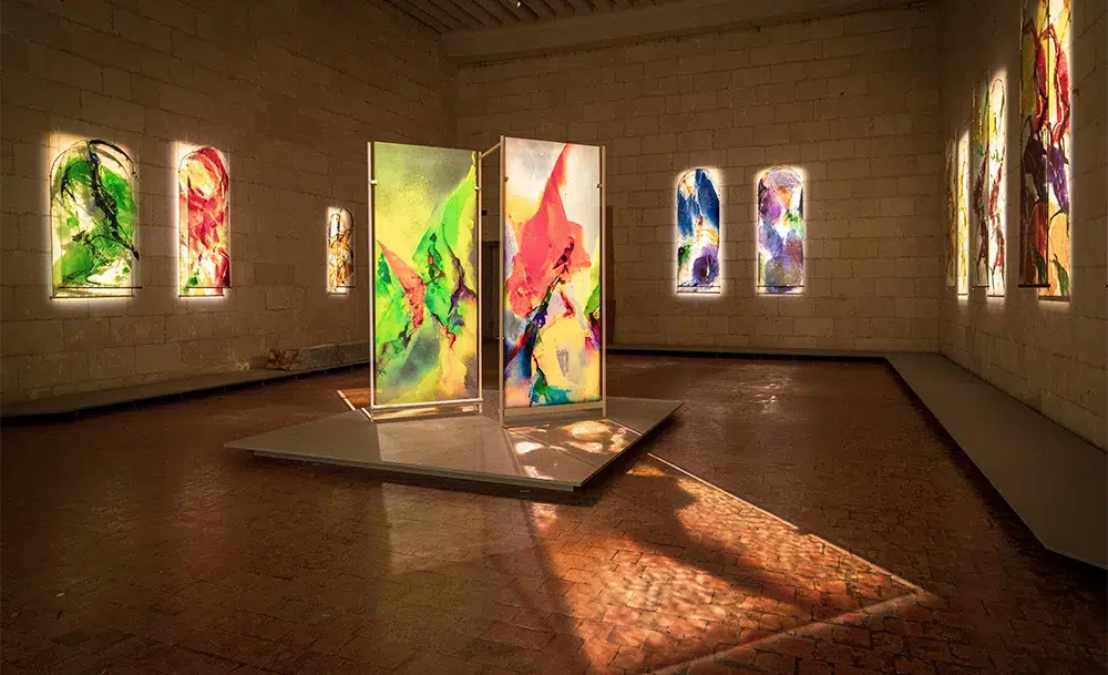 Kim En Joong at Chambord : when the art of stained glass