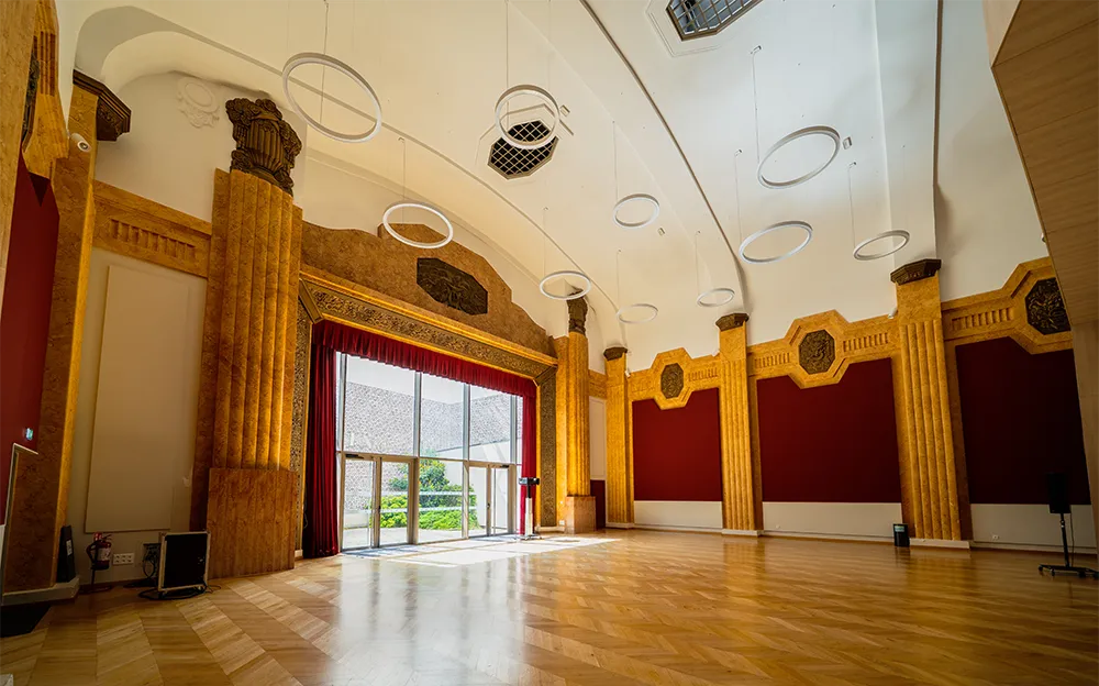 Que faire à Saint-Quentin ? Une escapade entre Art déco, histoire et nature 24 Casino de Saint-Quentin