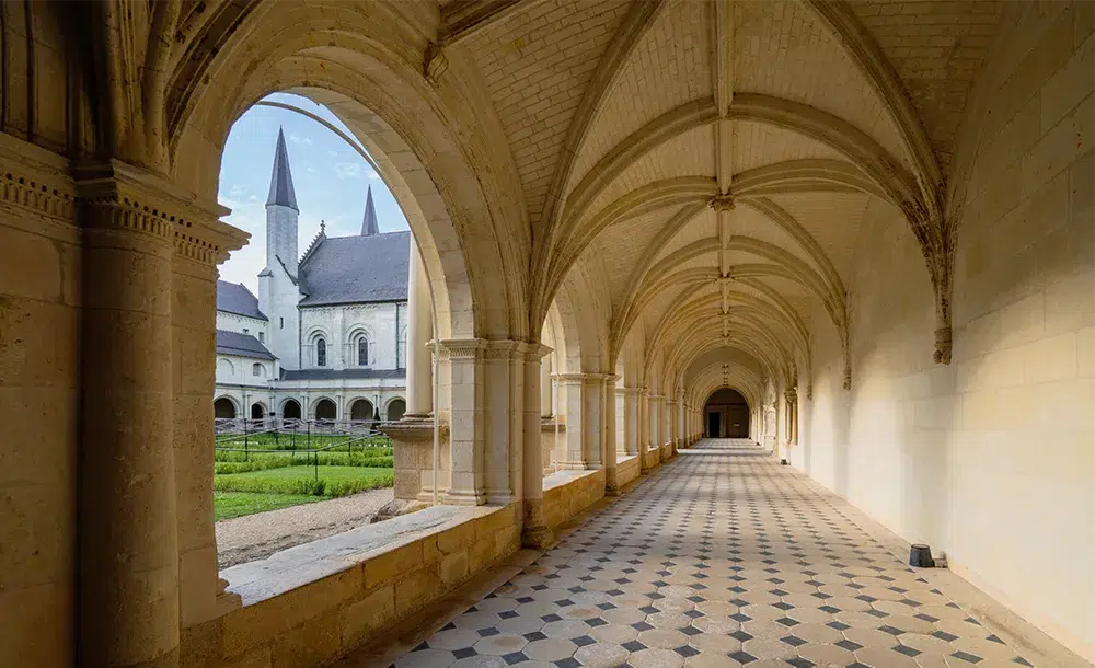 L’Abbaye de Fontevraud : une expérience unique au cœur du Val de Loire 15 L’Abbaye de Fontevraud : une expérience unique au cœur du Val de Loire 15